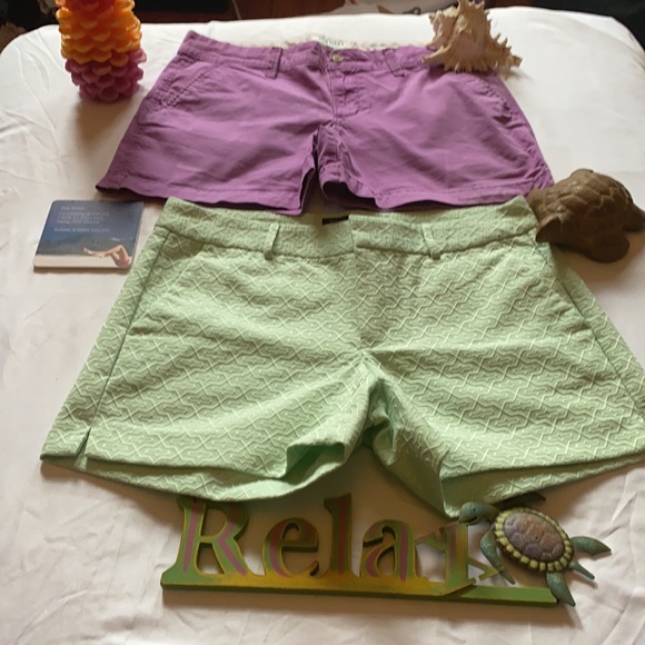 ❤️NWOT BananaRepublic&purple shorts ❤️ - Picture 2 of 3